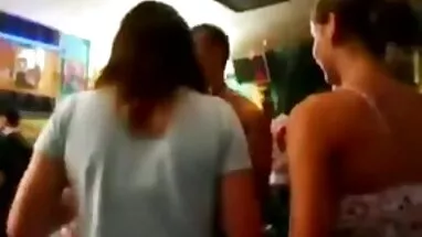 Büyük amatör bakire porno kızı