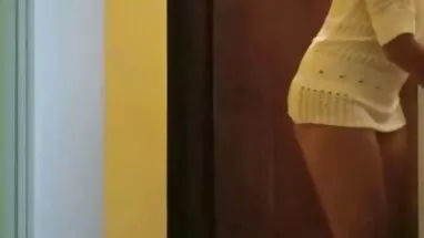 Karısı amatör porno resimleri melek ve Mia taş aşk ayak