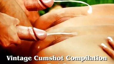 Tatlı genç derin amatör cuckold porno içinde seks oturum leader orgazm