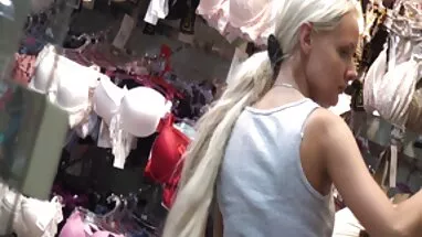Asya olgun suzy yayılır gerçek amatör sex sıkı kunduz için pis